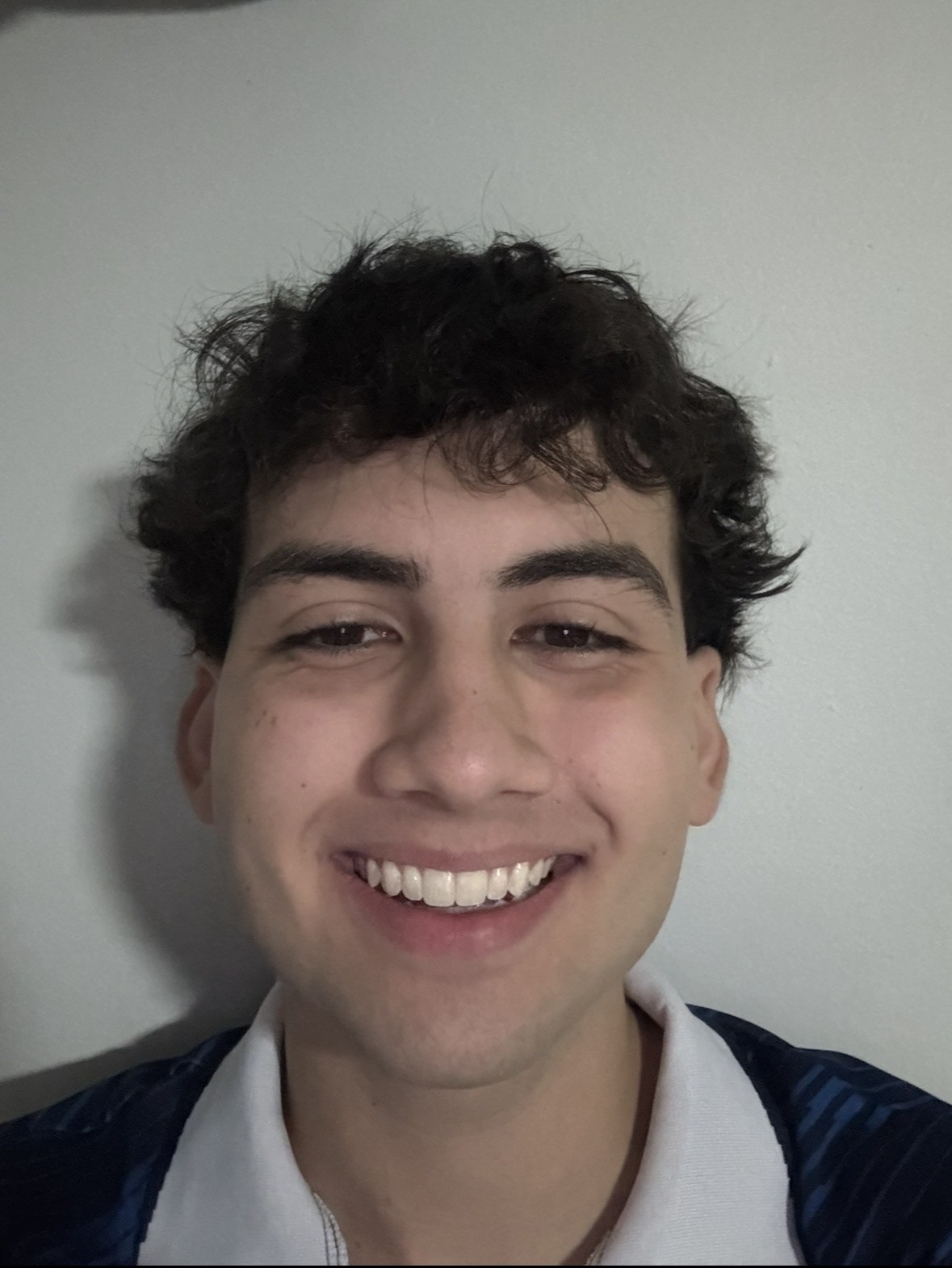 Headshot of Ignacio Lozada